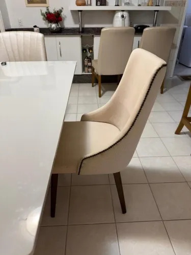 Cadeiras para mesa de jantar
