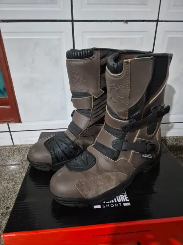 Bota de motociclista