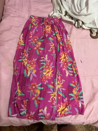Saia tamanho p para meninas lindas
