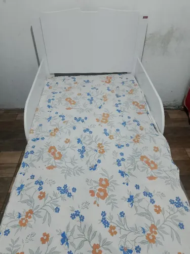 Ela nunca foi usada,comprei mas ela n quis dormi