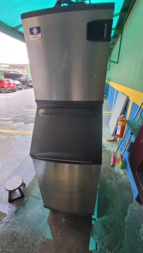 Maquina de gelo manitowoc 134 kg