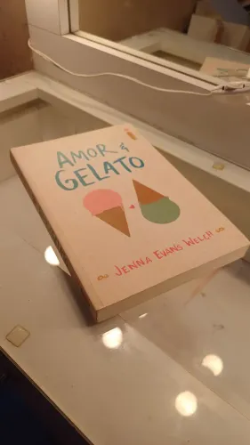Livro amor & gelato