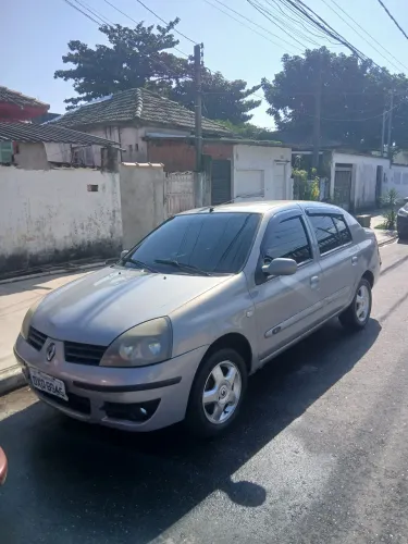 Renault Clio Sed. Privilège Hi-flex 1.6 16V 4P 2008