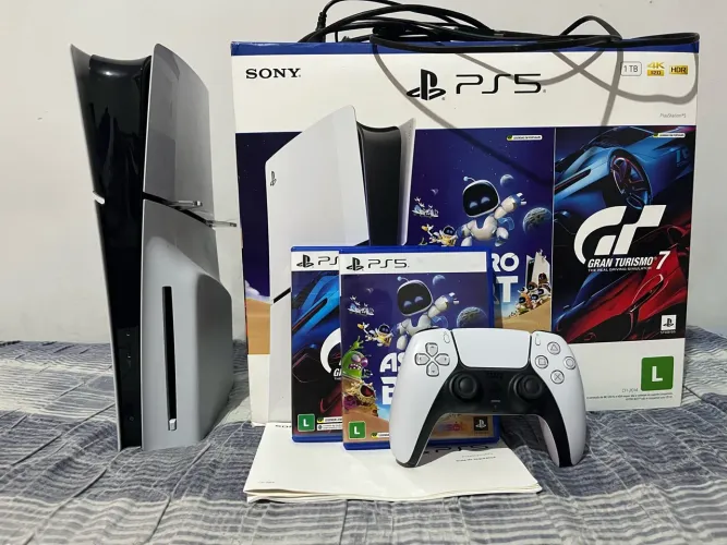 PS5 1TB MID FISICA C/ 2 JOGOS