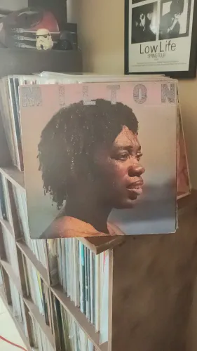 Milton Nascimento - Milton Vinil capa gatefold 1975