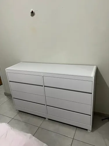 Cômoda 100% MDF 8 gavetas quina curva