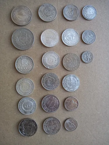 Moedas e cedulas antigas