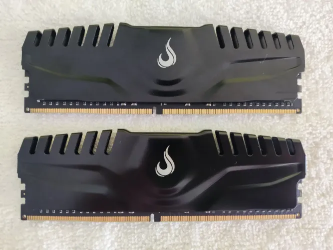 DDR4 2x16 (32GB) 3200Mhz