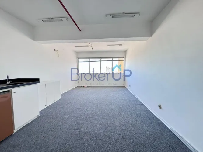 Sala em Partenon - Porto Alegre