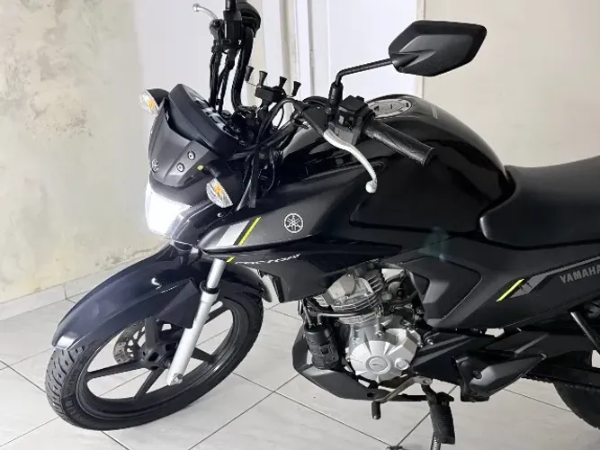 Yamaha Factor 150 ED 2025 com apenas 16k rodados