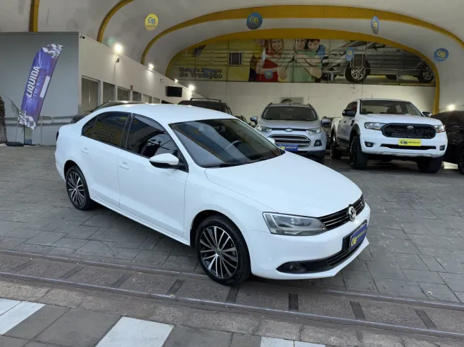 Volkswagen Jetta Comfortline 2.0 T.flex 8V 4P Tipt. 2013
