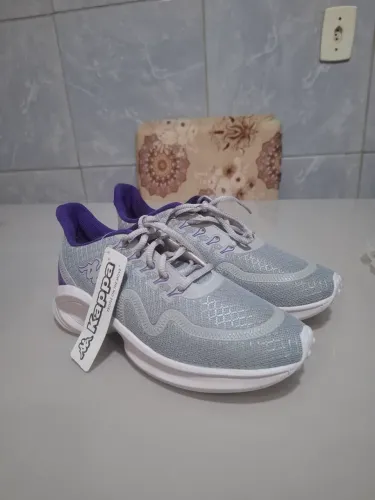 Tênis feminino kappa
