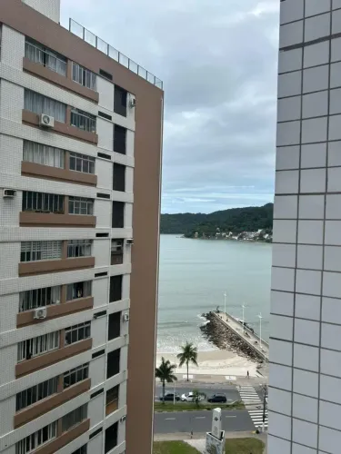 Oportunidade! Na quadra da praia, 1 dormitório, Gonzaguinha - São Vicente - SP