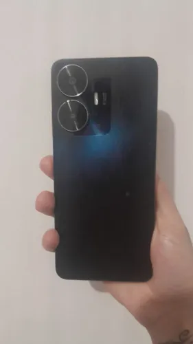 Celular semi novo 6meses de uso