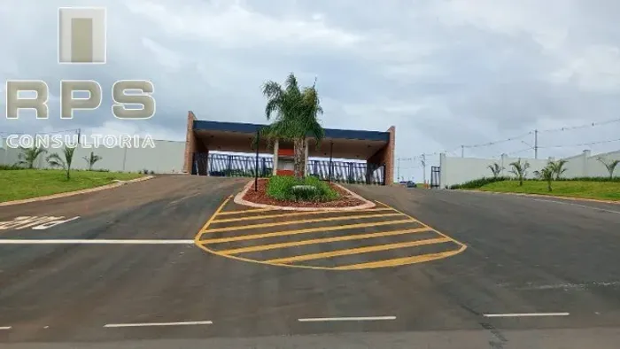 Terreno à venda em condomínio de luxo em Atibaia-SP, bairro Portoville Praças do Haras. 38