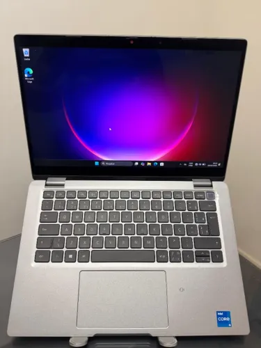 Notebook Dell Latitude i5 - 11º -2 in 1 Tablet- Ram 8 GB- SSD256 -Intel Graphics XE -14P