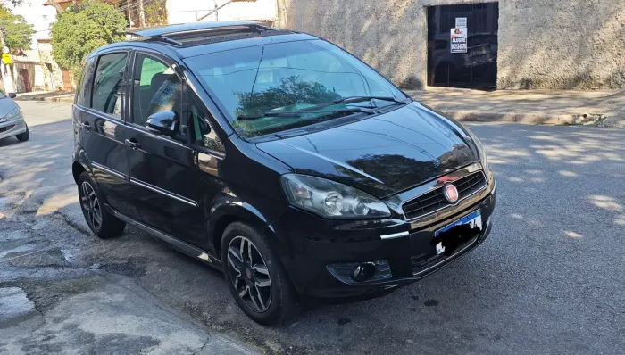 Fiat Idea Sporting 1.8 Flex 16V 5P 2012