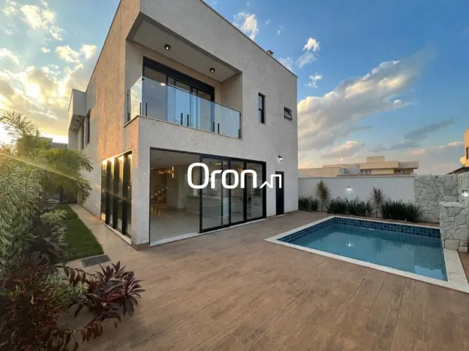 Sobrado com 3 dormitórios à venda, 226 m² por R$ 2.100.000,00 - Jardim Cristal - Aparecida