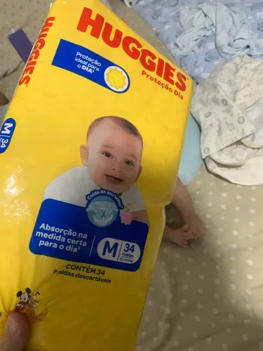 Fralda Huggies proteção dia 34 M