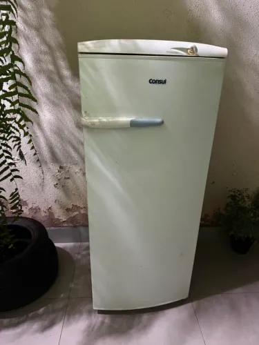 Geladeira Consul - Funcionando Perfeitamente | R$ 500