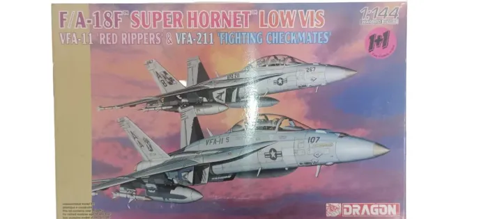 Kit para montar DRAGON 1:144 F/A-18F SUPER HORNET LOW VIS (1+1)