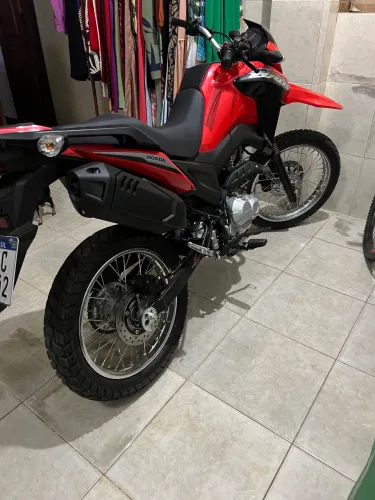 Bros modelo 2026
