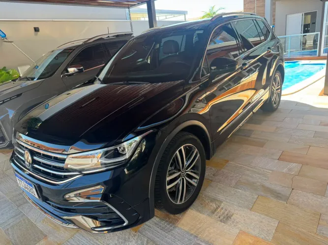 Volkswagen Tiguan Allspac R-line 300 TSI 2.0 2025