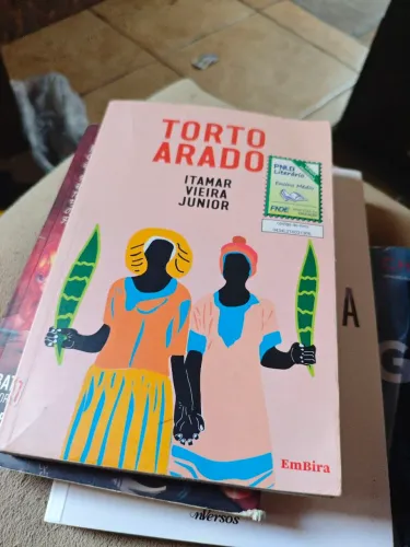 Livro Torto Arado - Itamar Vieira Jr
