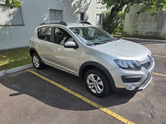 Renault Sandero Step. Easy R H-power 1.6 8V 2017