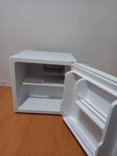FRIGOBAR PHILCO 45L SEMINOVO - ÓTIMO ESTADO