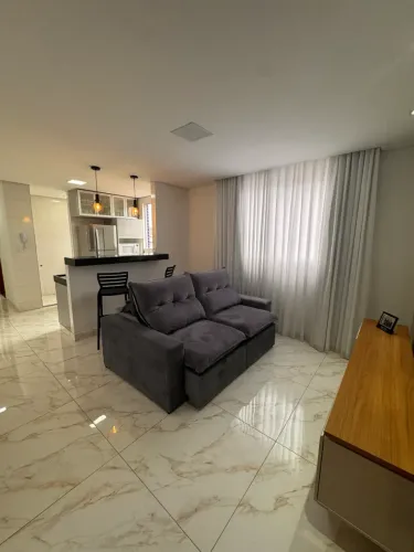 Prédio Novo  2 quartos  1 Banheiro