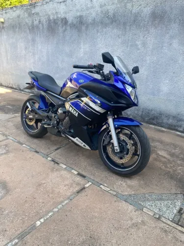 Yamaha XJ6 F MUITO NOVA