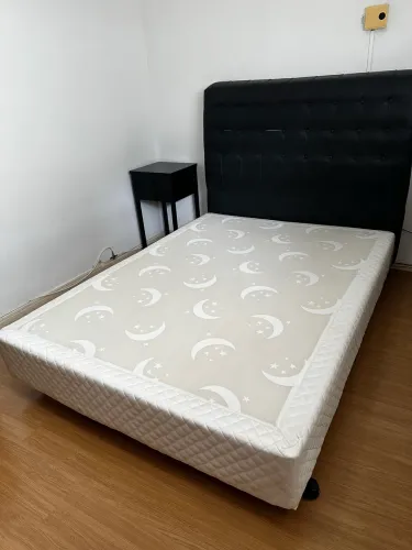 Box Cama de Casal + Cabeceira Estofada + Colchão Ortobom 