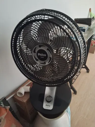 Vendo ventilador philco 45centimitro turbo simi novo
