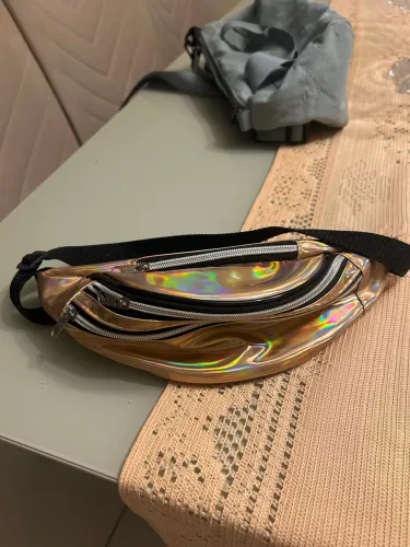 Pochete holográfica