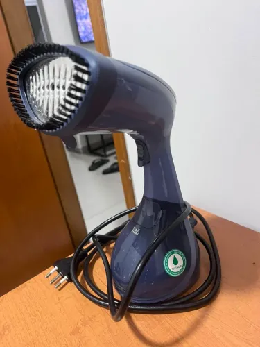 Vaporizador de roupas portátil Electrolux 