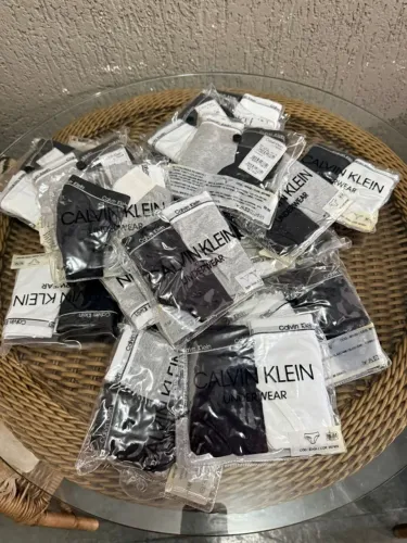 Lote Kit CALVIN KLEIN - Abaixo do Valor de Fábrica - Imperdível - Original/ Novo