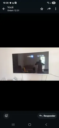 Tv 60 polegadas alta definição, cores vibrantes ,imagens nítidas,design elegante