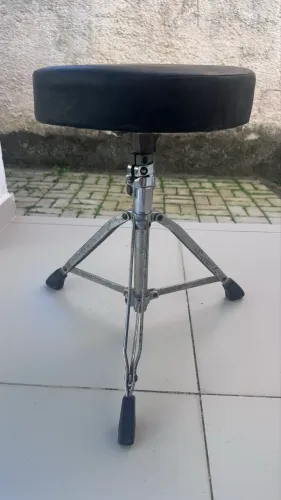Banco de bateria ferragem dupla Tama