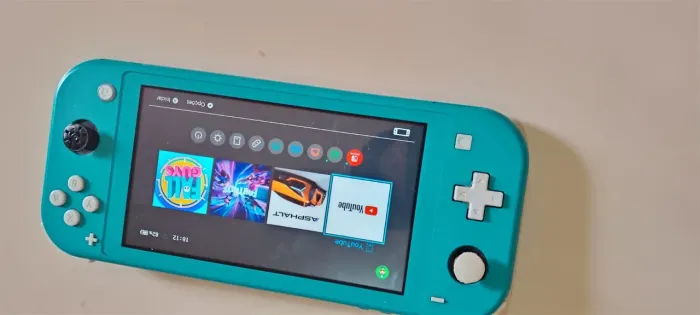 Nintendo Switch Lite