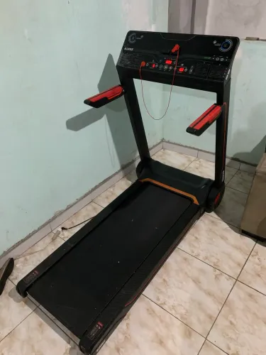 ESTEIRA ELÉTRICA PROFISSIONAL GENIS GT 2000