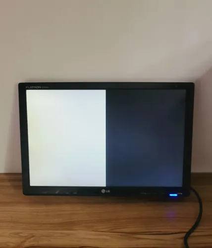 Monitor LG Flatron w1942s - leia a descrição