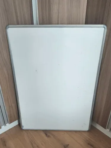 Quadro Branco Stalo Tam. 70x100 cm em MDF e Alumínio