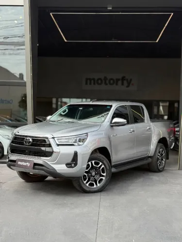 Toyota Hilux CD SRX 4X4 2.8 TDI 16V Diesel Aut. 2024