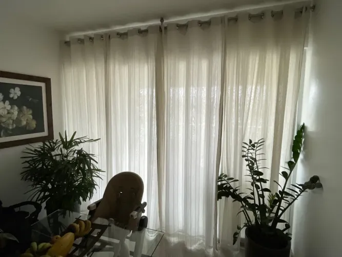 Cortina com forro e acabamento (4 módulos)