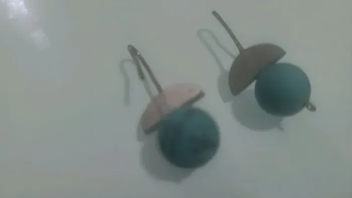 brincos com pedra turquesa em prata 