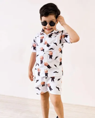 Conjunto temático masculino 