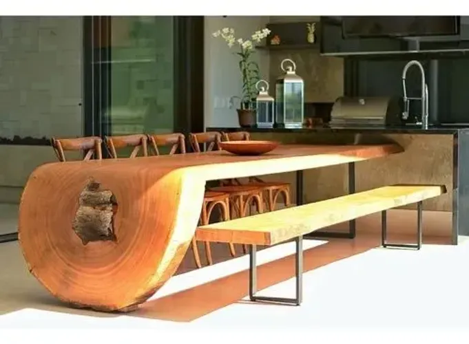 Mesa cascata pequia