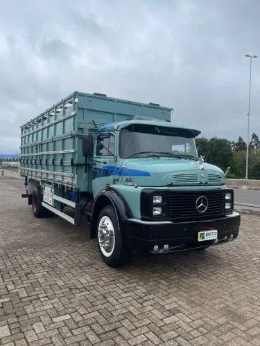 MERCEDES BENZ 1517