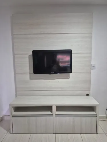 Vendo Rack mandado fazer em MDF 